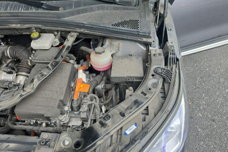 Used BYD Song PLUS New Energy 2021 DM-i 110KM Flagship PLUS Engine Bay Left