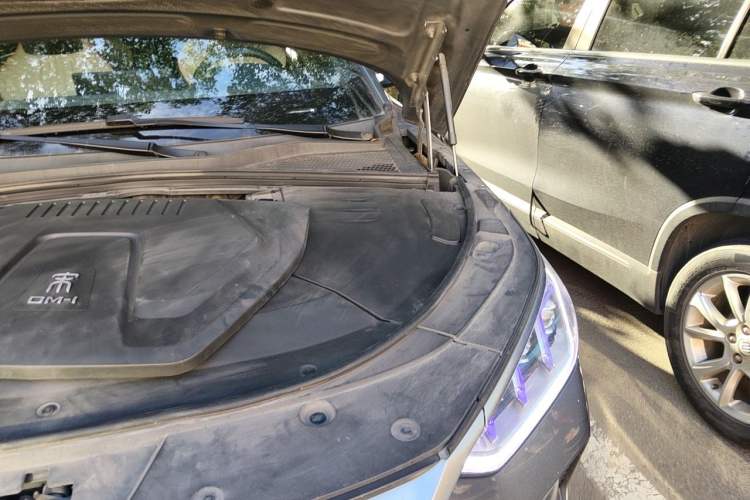 Used BYD Song PLUS New Energy 2021 DM-i 110KM Flagship Model Engine Bay Left