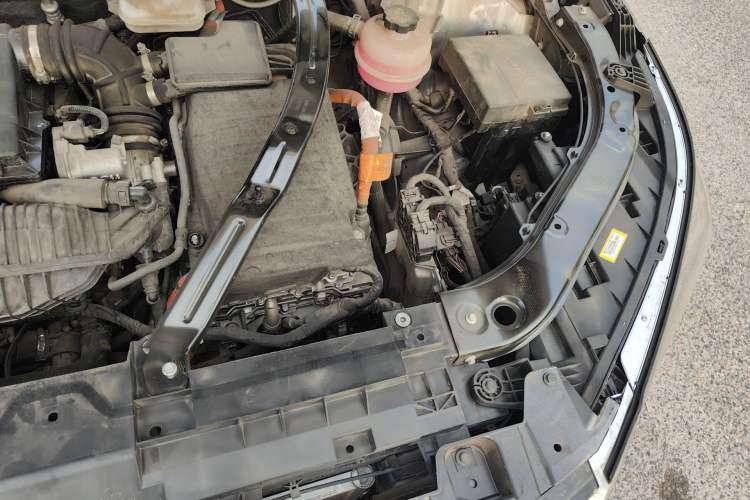 Used BYD Song PLUS New Energy 2021 DM-i 51KM Prestige Model Engine Bay Left