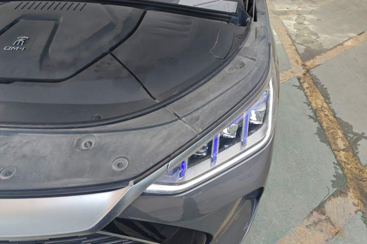 Used BYD Song PLUS New Energy 2021 DM-i 110KM Flagship Model Engine Bay Left