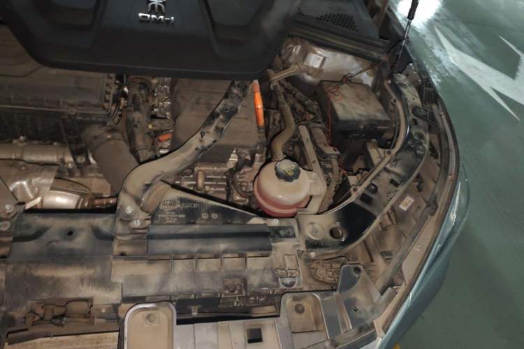 Used BYD Song PLUS New Energy 2021 DM-i 100KM Four-Wheel Drive Flagship PLUS Engine Bay Left