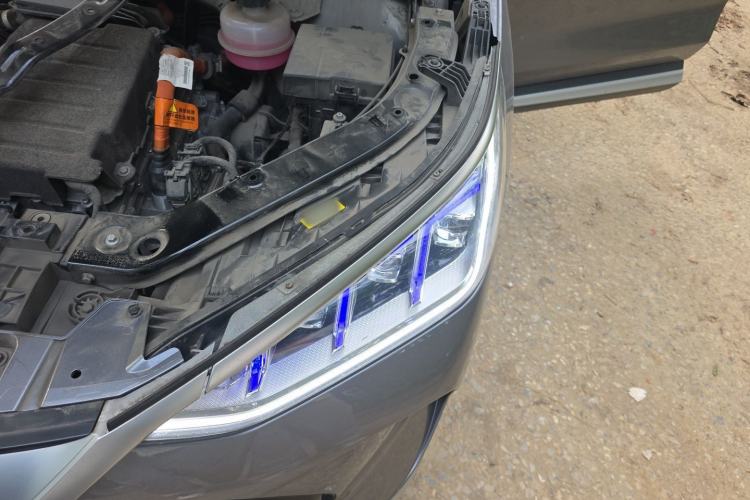 Used BYD Song PLUS New Energy 2021 DM-i 110KM Flagship Model Engine Bay Left