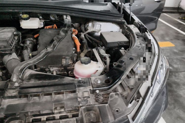 Used BYD Song PLUS New Energy 2021 DM-i 100KM Four-Wheel Drive Flagship PLUS Engine Bay Left