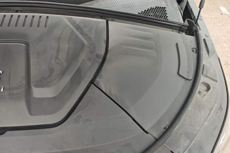Used BYD Song PLUS New Energy 2021 DM-i 51KM Prestige Model Engine Bay Left