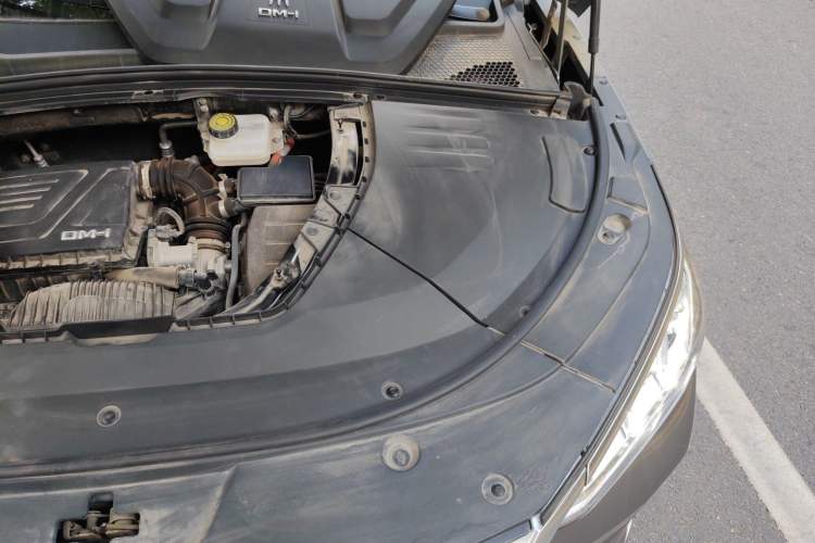 Used BYD Song PLUS New Energy 2021 DM-i 110KM Flagship PLUS Engine Bay Left