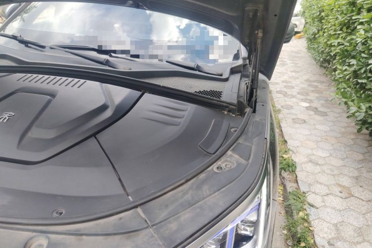Used BYD Song PLUS New Energy 2021 EV Flagship Model Engine Bay Left
