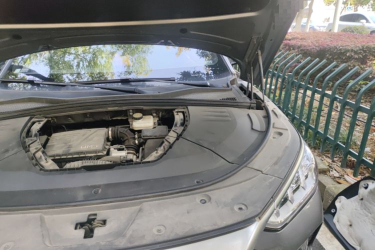 Used BYD Song PLUS New Energy 2021 DM-i 51KM Prestige Model Engine Bay Left