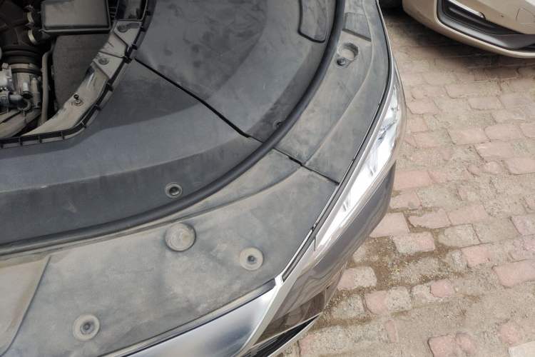 Used BYD Song PLUS New Energy 2021 DM-i 110KM Flagship PLUS Engine Bay Left