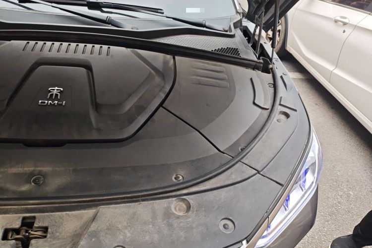 Used BYD Song PLUS New Energy 2021 DM-i 110KM Flagship Model Engine Bay Left