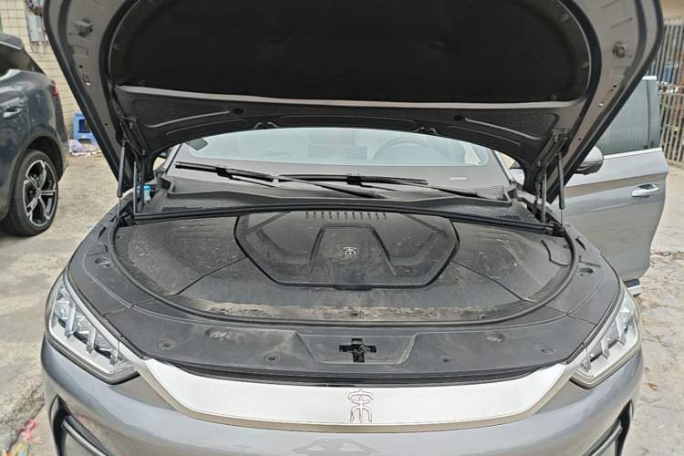 Used BYD Song PLUS New Energy 2021 EV Deluxe Model Engine Bay