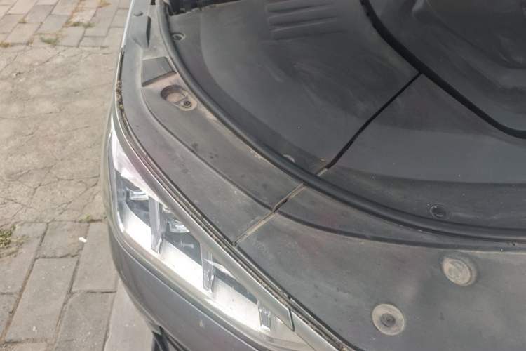 Used BYD Song PLUS New Energy 2021 EV Flagship Model Engine Bay Right