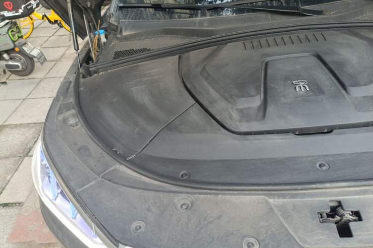 Used BYD Song PLUS New Energy 2021 EV Deluxe Model Engine Bay Right