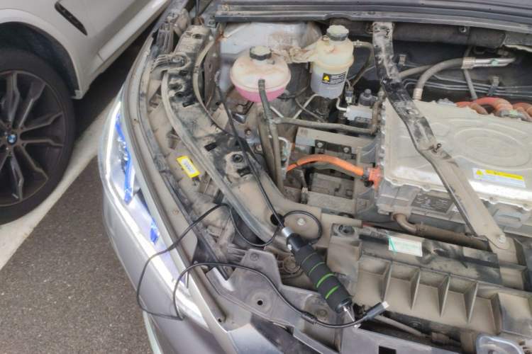 Used BYD Song PLUS New Energy 2021 EV Deluxe Model Engine Bay Right