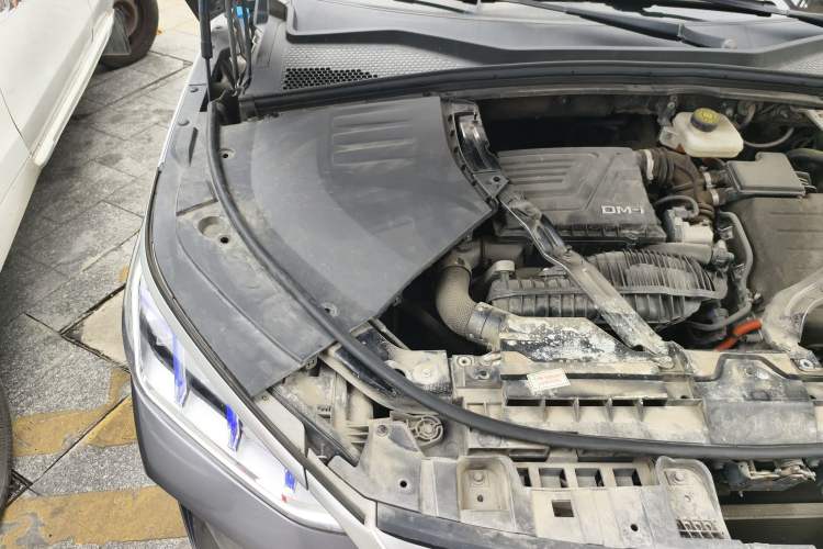 Used BYD Song PLUS New Energy 2021 DM-i 110KM Flagship Model Engine Bay Right