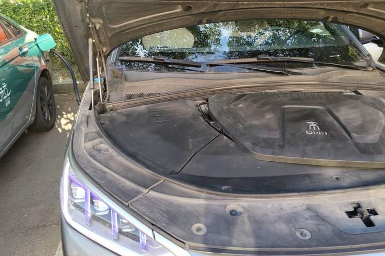 Used BYD Song PLUS New Energy 2021 DM-i 110KM Flagship Model Engine Bay Right