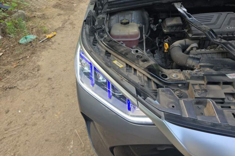 Used BYD Song PLUS New Energy 2021 DM-i 110KM Flagship Model Engine Bay Right