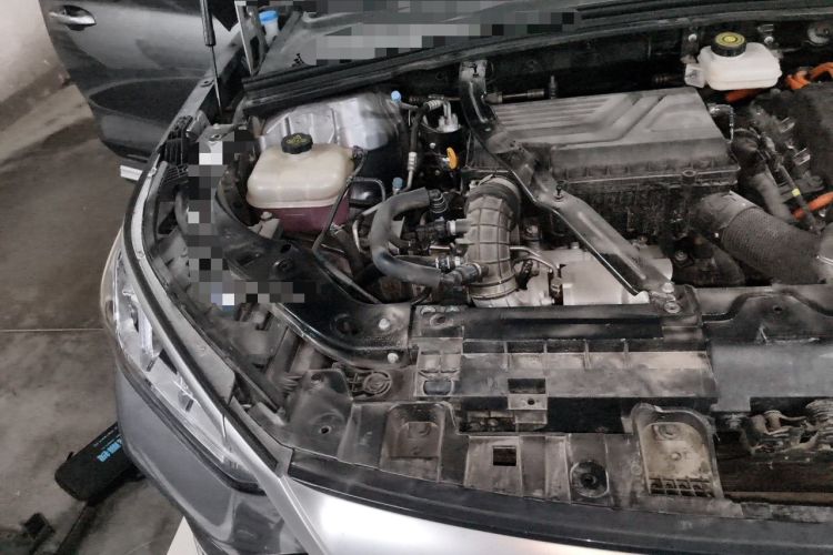Used BYD Song PLUS New Energy 2021 DM-i 100KM Four-Wheel Drive Flagship PLUS Engine Bay Right