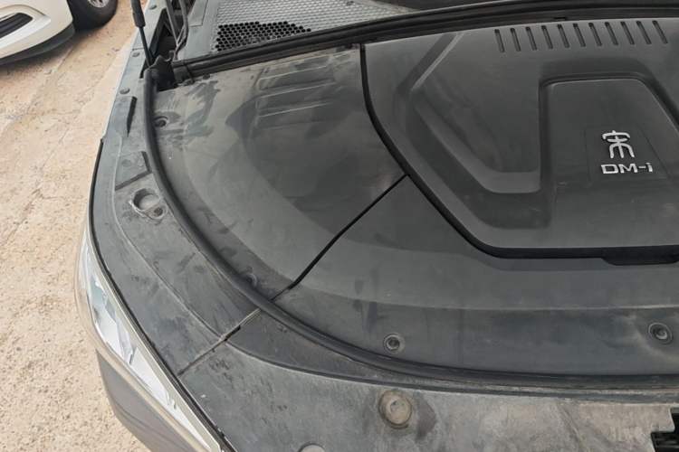 Used BYD Song PLUS New Energy 2021 DM-i 51KM Prestige Model Engine Bay Right