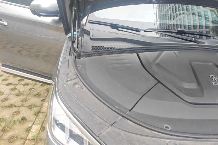 Used BYD Song PLUS New Energy 2021 DM-i 110KM Flagship PLUS Engine Bay Right