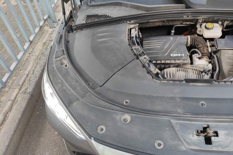 Used BYD Song PLUS New Energy 2021 DM-i 110KM Flagship PLUS Engine Bay Right