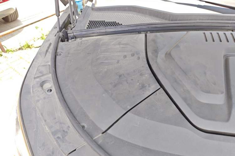 Used BYD Song PLUS New Energy 2021 DM-i 51KM Prestige Model Engine Bay Right