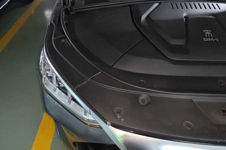 Used BYD Song PLUS New Energy 2021 DM-i 100KM Four-Wheel Drive Flagship PLUS Engine Bay Right