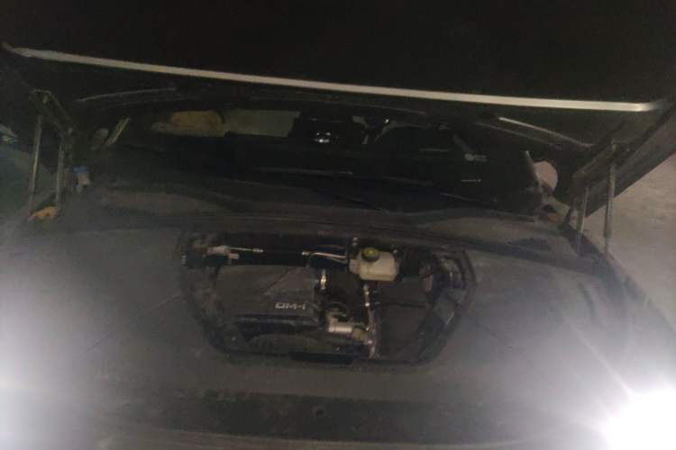 Used BYD Song PLUS New Energy 2021 DM-i 110KM Flagship PLUS Engine Bay