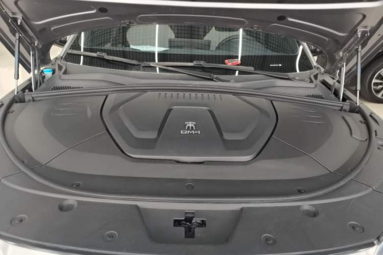 Used BYD Song PLUS New Energy 2021 DM-i 110KM Flagship Model Engine Bay