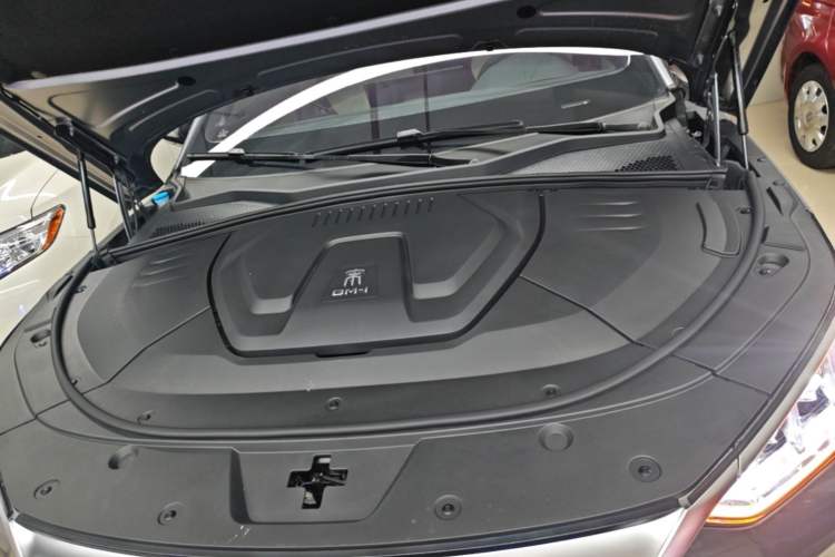 Used BYD Song PLUS New Energy 2021 DM-i 110KM Flagship PLUS Engine Bay