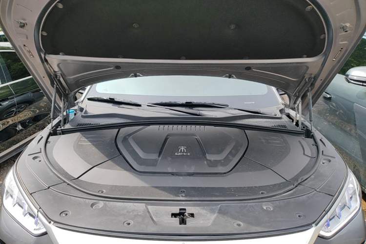 Used BYD Song PLUS New Energy 2021 DM-i 110KM Flagship PLUS Engine Bay