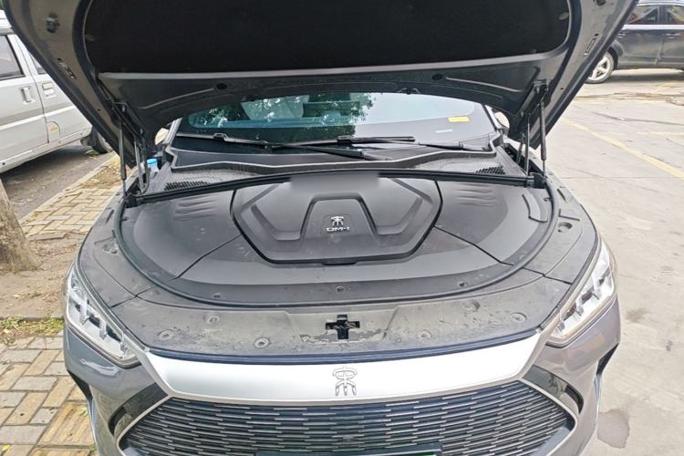Used BYD Song PLUS New Energy 2021 DM-i 110KM Flagship PLUS Engine Bay