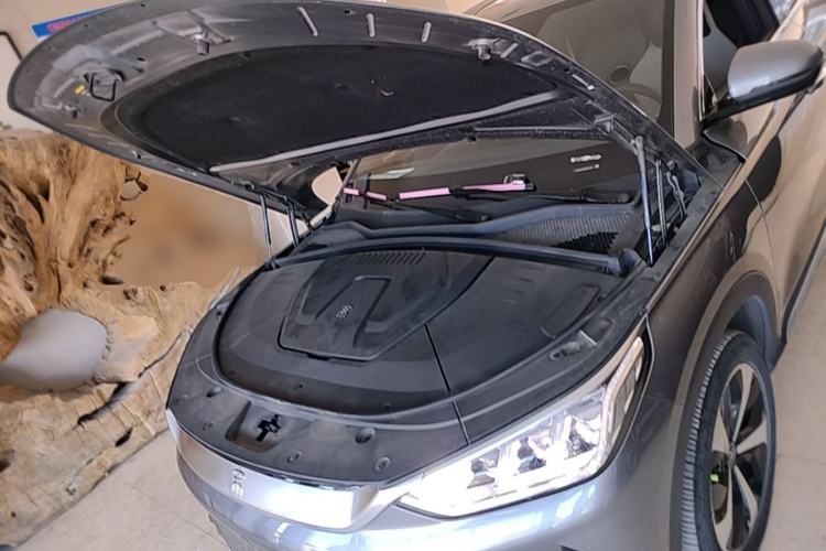 Used BYD Song PLUS New Energy 2021 EV Flagship Model Engine Bay