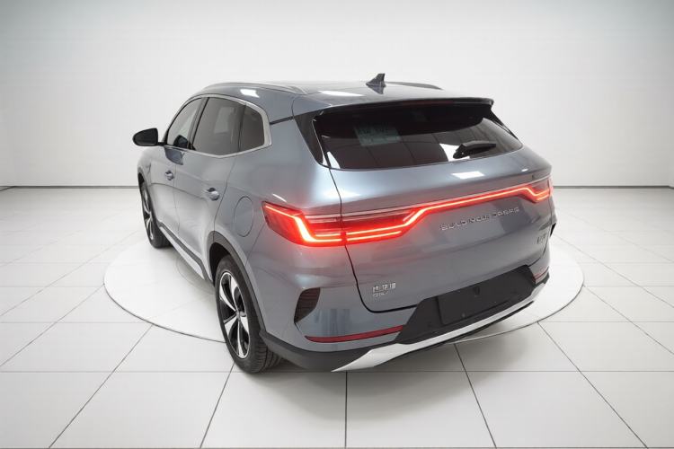 Used BYD Song PLUS New Energy 2021 DM-i 110KM Flagship Model Exterior 2