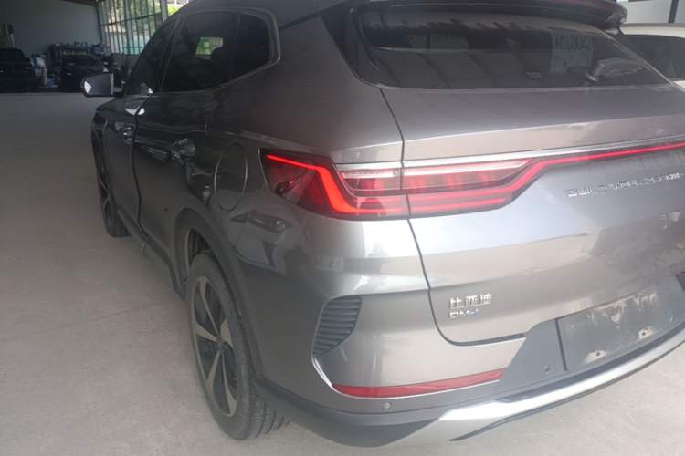 Used BYD Song PLUS New Energy 2021 DM-i 110KM Flagship Model Exterior 2