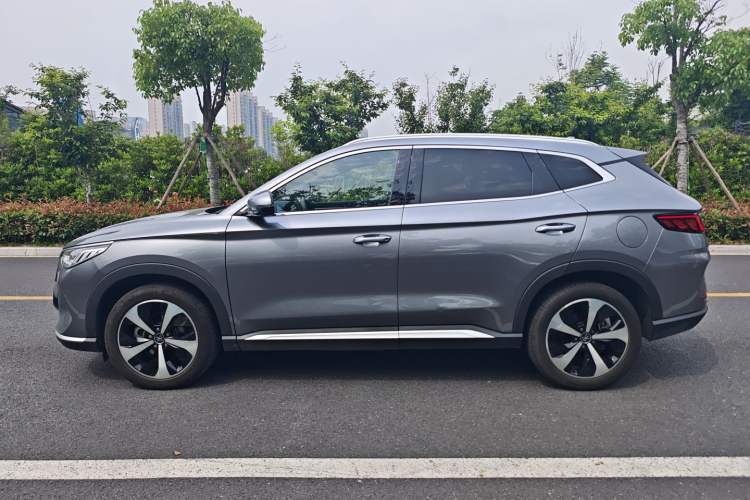 Used BYD Song PLUS New Energy 2021 DM-i 110KM Flagship PLUS Exterior 2