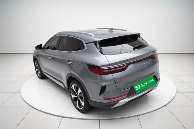 Used BYD Song PLUS New Energy 2021 DM-i 110KM Flagship Model Exterior 3