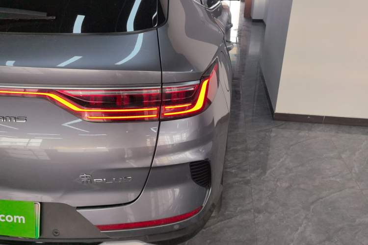 Used BYD Song PLUS New Energy 2021 DM-i 51KM Prestige Model Exterior 3