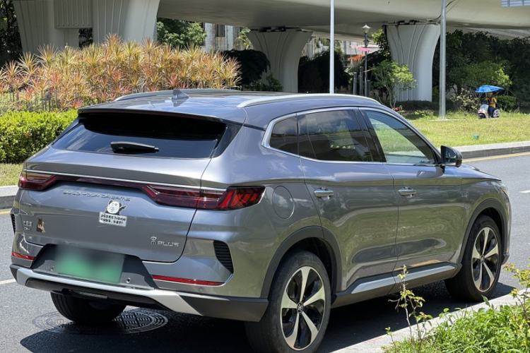 Used BYD Song PLUS New Energy 2021 DM-i 110KM Flagship PLUS 5G Edition Exterior 3