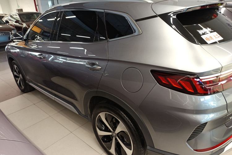 Used BYD Song PLUS New Energy 2021 DM-i 100KM Four-Wheel Drive Flagship PLUS Exterior 3