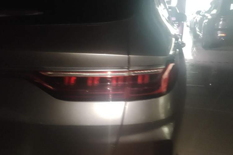 Used BYD Song PLUS New Energy 2021 DM-i 51KM Prestige Model Exterior 3