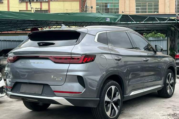 Used BYD Song PLUS New Energy 2021 DM-i 51KM Prestige Model Exterior 4
