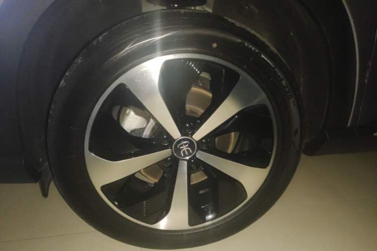 Used BYD Song PLUS New Energy 2021 DM-i 51KM Prestige Model Exterior 4