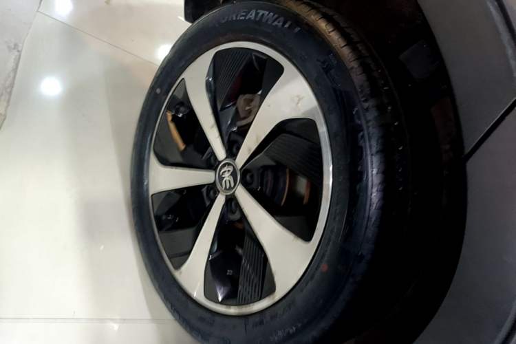 Used BYD Song PLUS New Energy 2021 DM-i 51KM Prestige Model Exterior 5