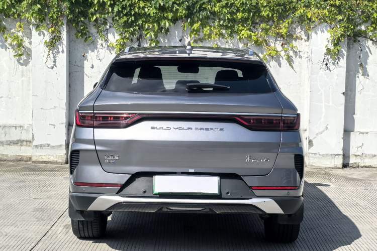 Used BYD Song PLUS New Energy 2021 DM-i 110KM Flagship Model Exterior 5