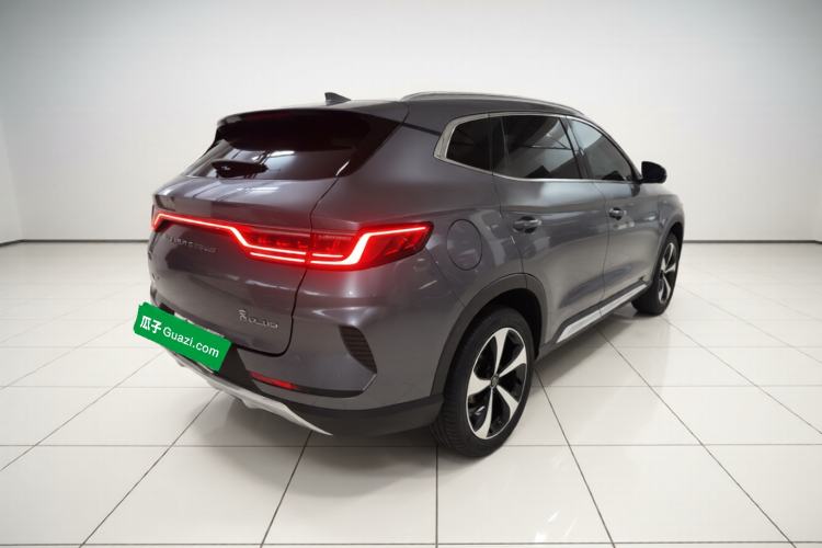 Used BYD Song PLUS New Energy 2021 EV Flagship Model Exterior 5