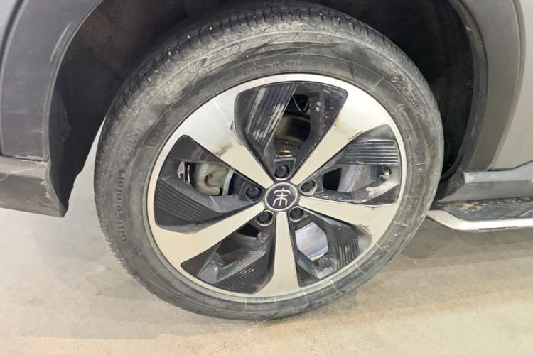 Used BYD Song PLUS New Energy 2021 DM-i 110KM Flagship Model Exterior 5