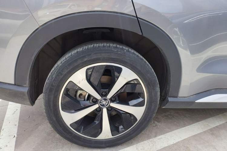 Used BYD Song PLUS New Energy 2021 EV Flagship Model Exterior 5