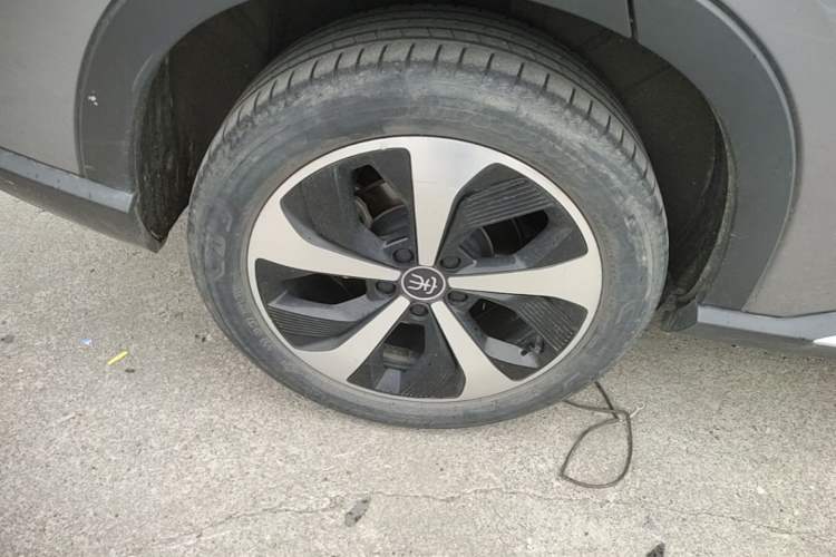 Used BYD Song PLUS New Energy 2021 EV Deluxe Model Exterior 5