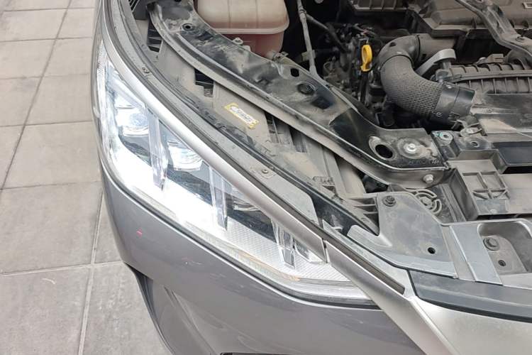 Used BYD Song PLUS New Energy 2021 DM-i 51KM Prestige Model Exterior 6