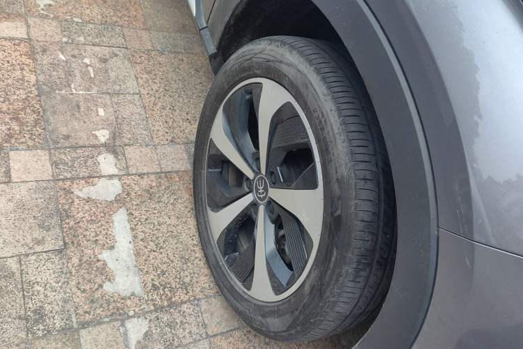 Used BYD Song PLUS New Energy 2021 DM-i 110KM Flagship Model Exterior 7